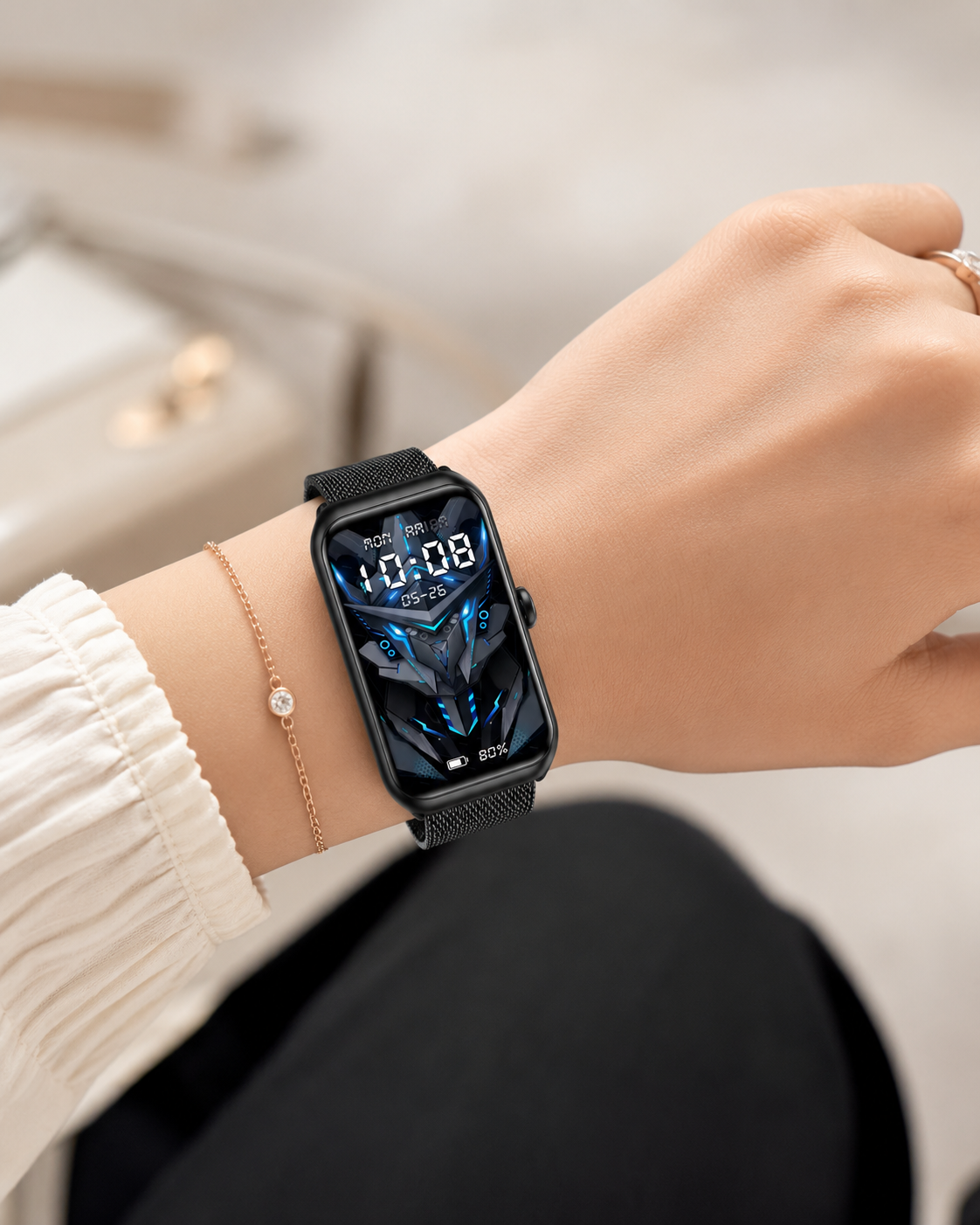montre connectées noir en maille pour femme